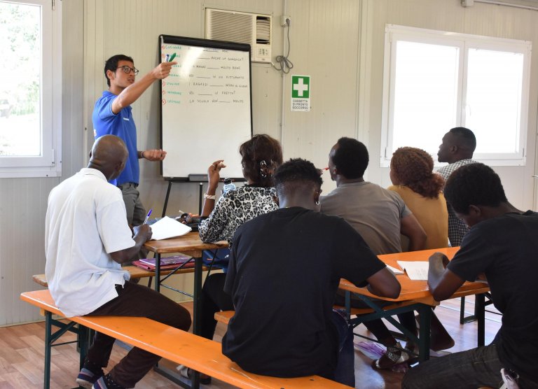 High School Students Teach Italian To Migrants In Senigallia