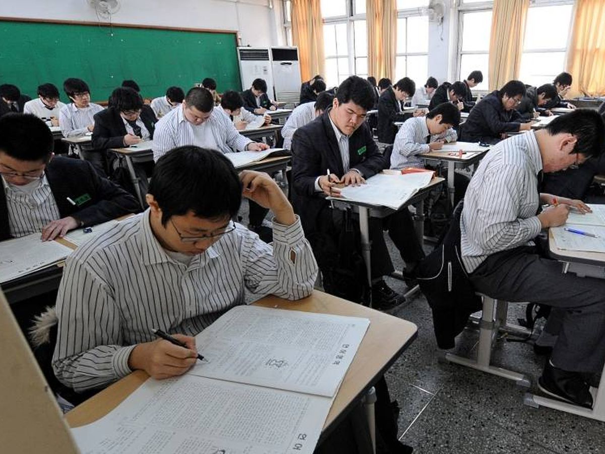South Korean Students Sue After Exam Cut Short by 90 Seconds